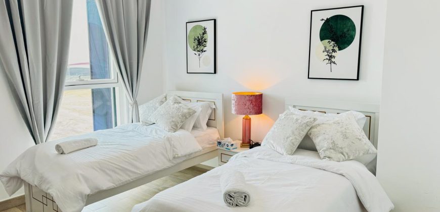 ELEGENT FULLY FURNISHED | FERRARI WORLD & CANAL VIEW | 0% COMMISSION