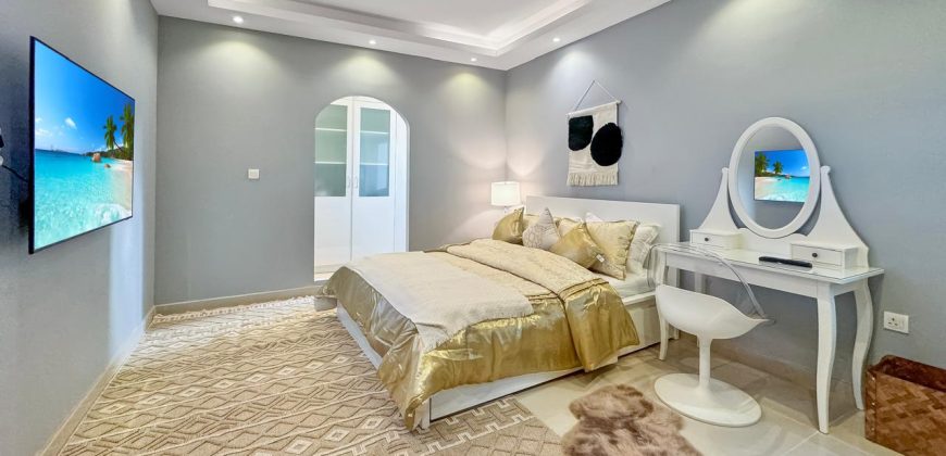 LUXURY 5 BR VILLA | SWIMMING POOL | FULLY FURNISHED