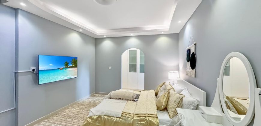 LUXURY 5 BR VILLA | SWIMMING POOL | FULLY FURNISHED